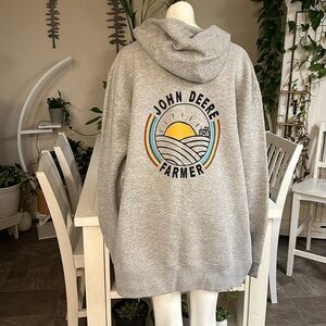 John Deere gray hoodie new with tags size 2 XL 60% cotton 40% polyester